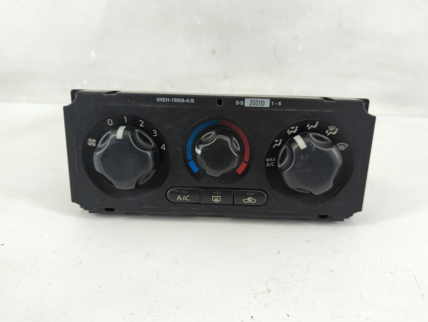 2005-2012 Nissan Pathfinder Climate Control Module Temperature AC/Heater Replacement P/N:27510EA000 Fits OEM Used Auto Parts