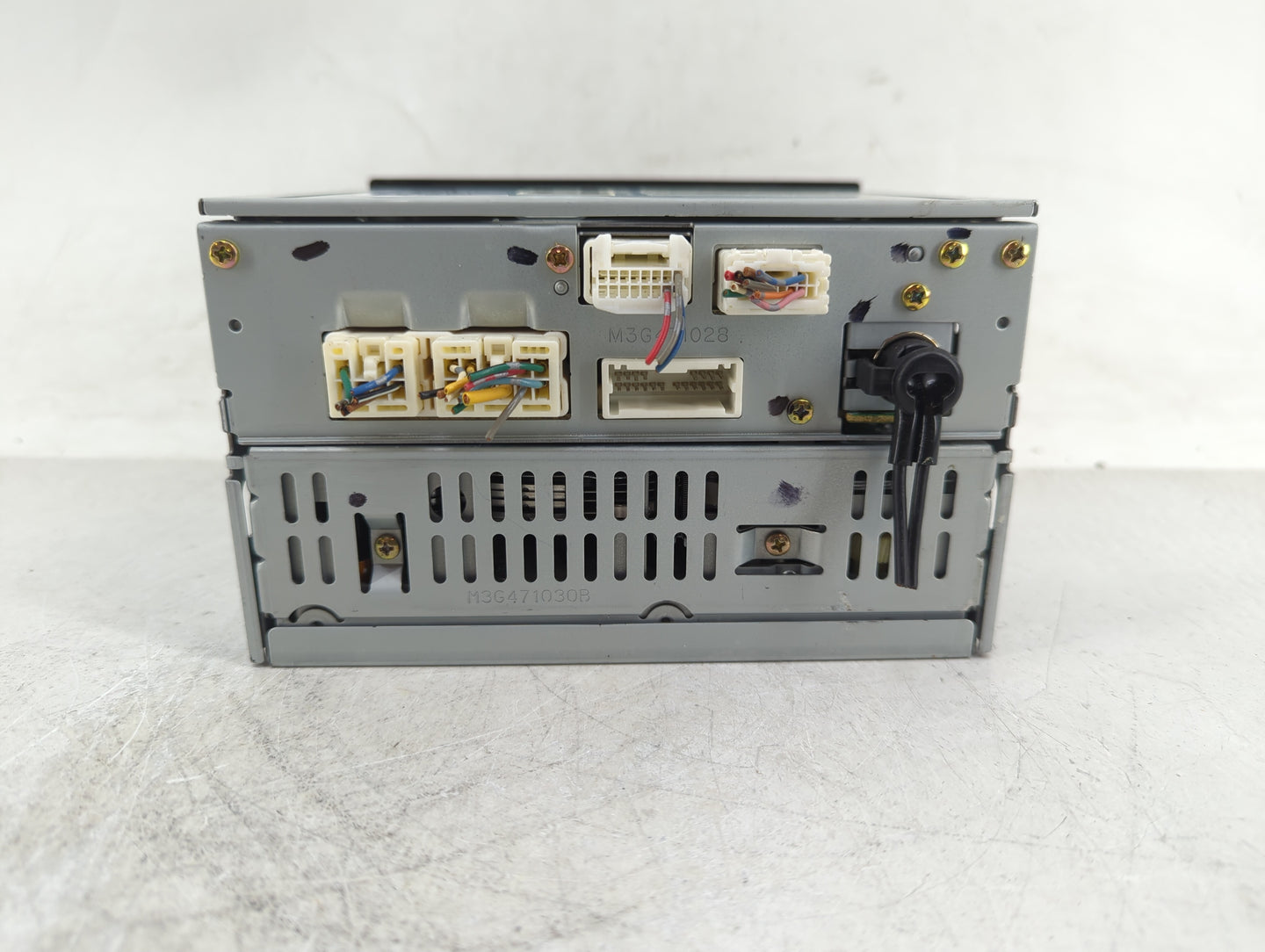2005-2007 Nissan Pathfinder Radio AM FM Cd Player Receiver Replacement P/N:28185 EA420 Fits Fits 2005 2006 2007 OEM Used Aut