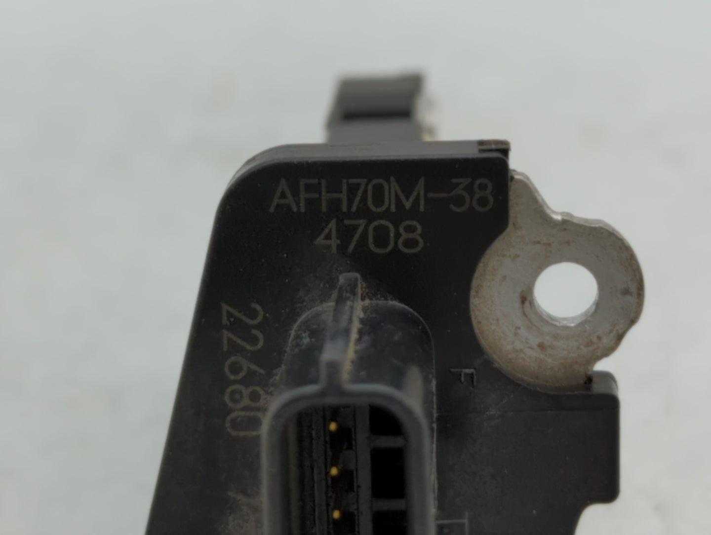 2005-2014 Nissan Pathfinder Mass Air Flow Meter Maf - Oemusedautoparts1.com