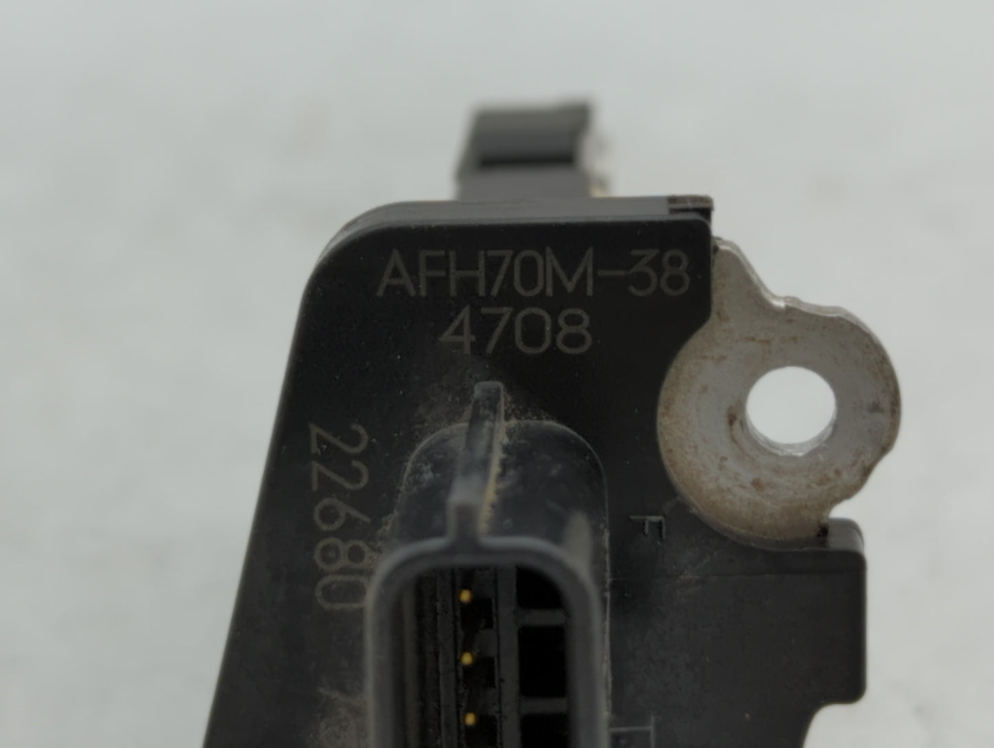 2005-2014 Nissan Pathfinder Mass Air Flow Meter Maf - Oemusedautoparts1.com