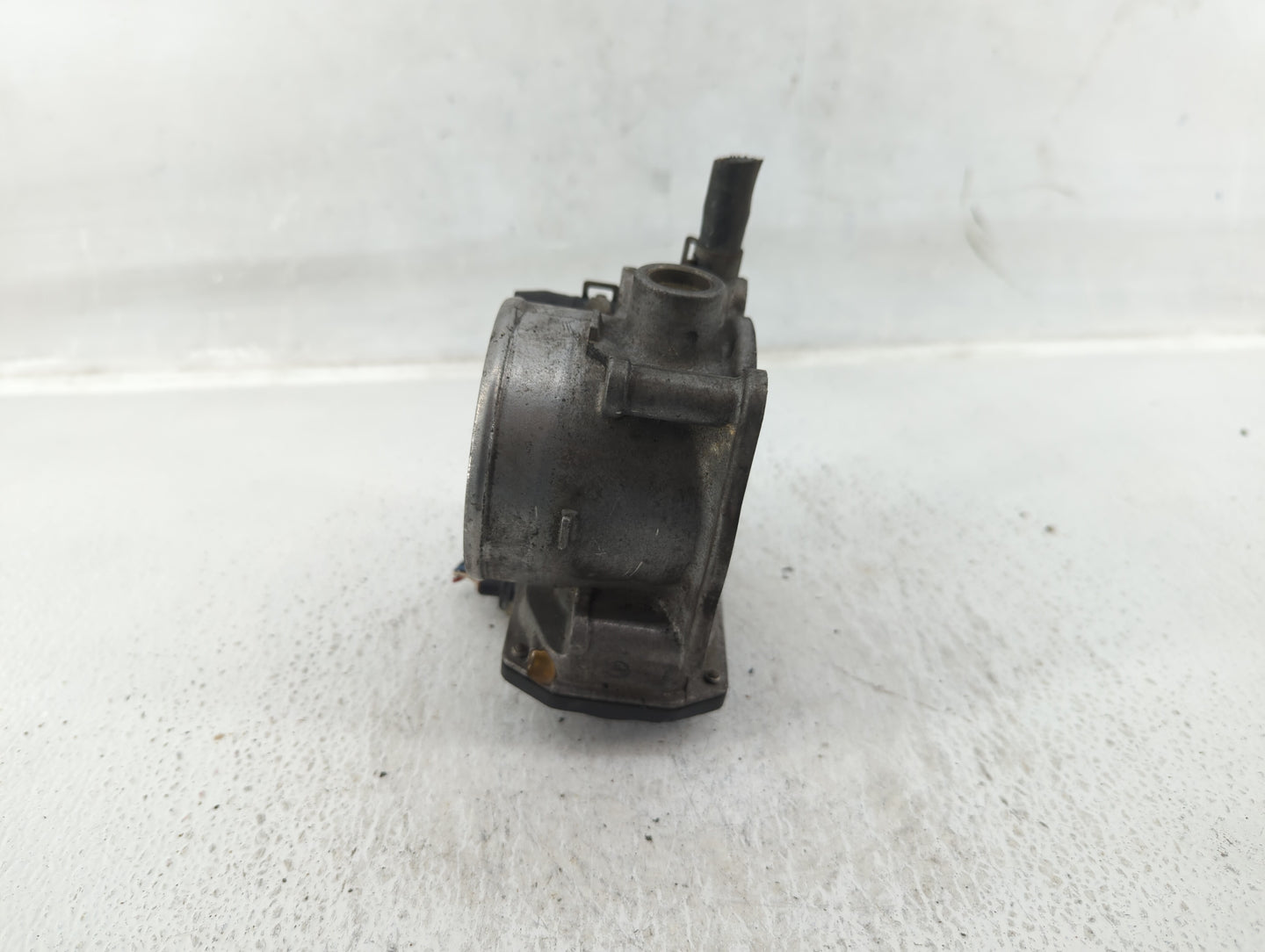 2005-2012 Nissan Pathfinder Throttle Body P/N:16119 7S001 Fits Fits 2005 2006 2007 2008 2009 2010 2011 2012 2013 2014 OEM Us