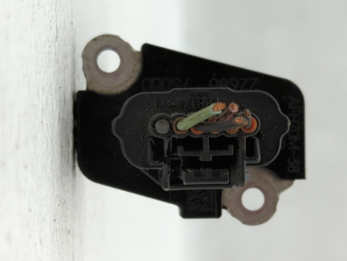 2005-2014 Nissan Pathfinder Mass Air Flow Meter Maf - Oemusedautoparts1.com
