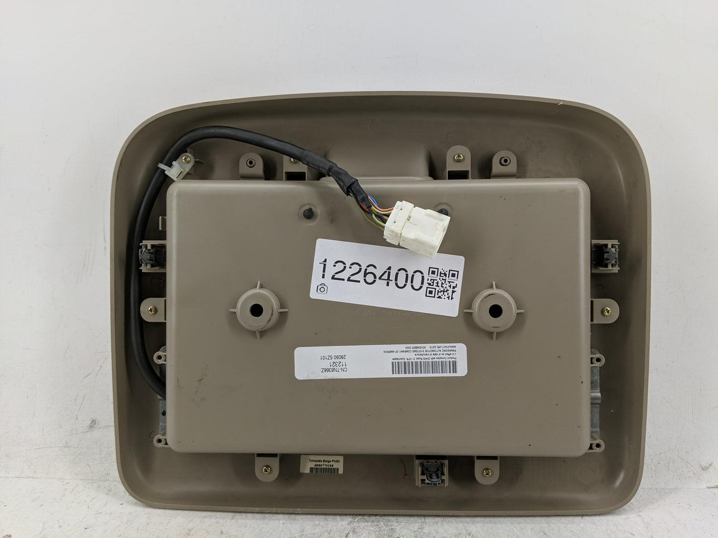 2004-2005 Nissan Quest Information Display Screen - Oemusedautoparts1.com