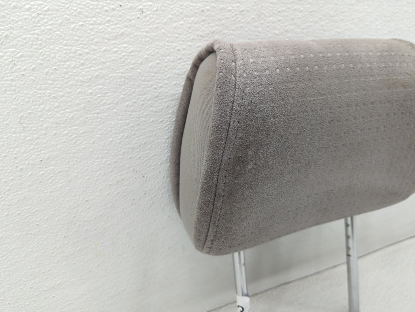 2005-2006 Nissan Quest Headrest Head Rest Front Driver Passenger Seat - Oemusedautoparts1.com