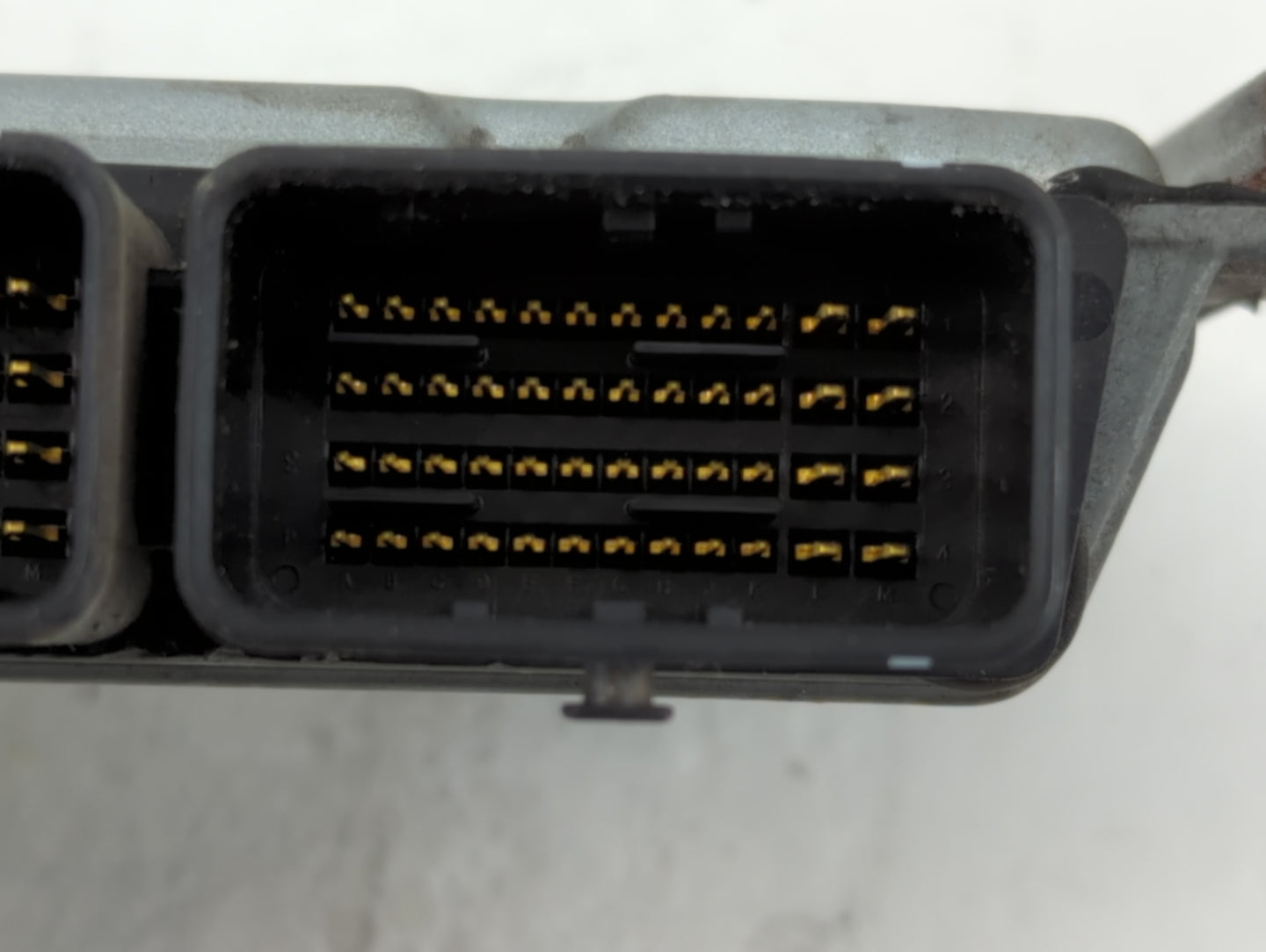 2004-2005 Nissan Quest PCM Engine Control Computer ECU ECM PCU OEM P/N:417679 NEC022-047 Fits Fits 2004 2005 OEM Used Auto P