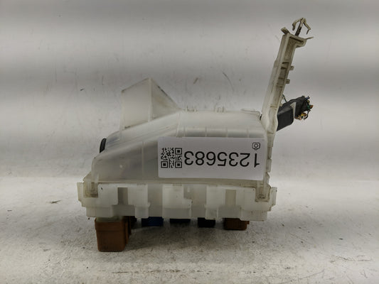 2000-2006 Nissan Sentra Fusebox Fuse Box Panel Relay Module Fits Fits 2000 2001 2002 2003 2004 2005 2006 OEM Used Auto Parts