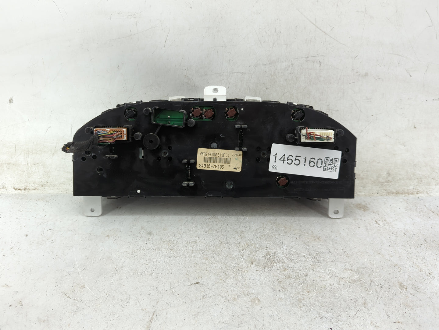 2005-2006 Nissan Sentra Instrument Cluster Speedometer Gauges P/N:24810-ZG105 Miles: Fits Fits 2005 2006 OEM Used Auto Parts