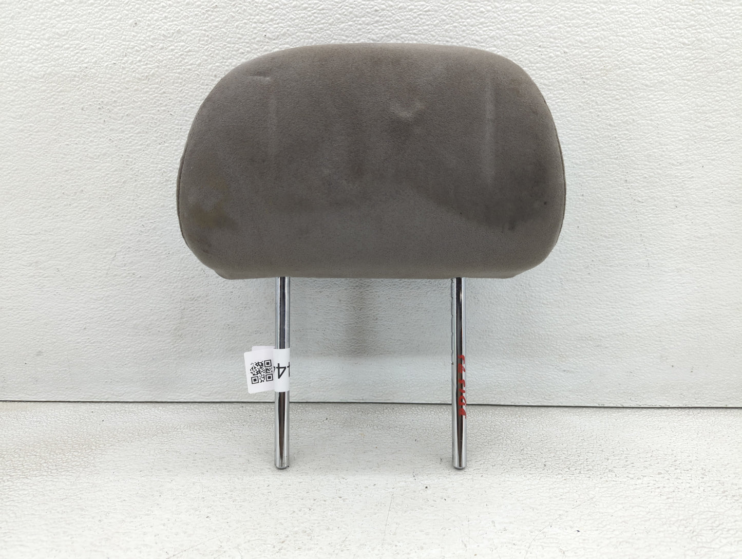 2005 Nissan Sentra Headrest Head Rest Rear Center Seat Fits OEM Used Auto Parts - Oemusedautoparts1.com