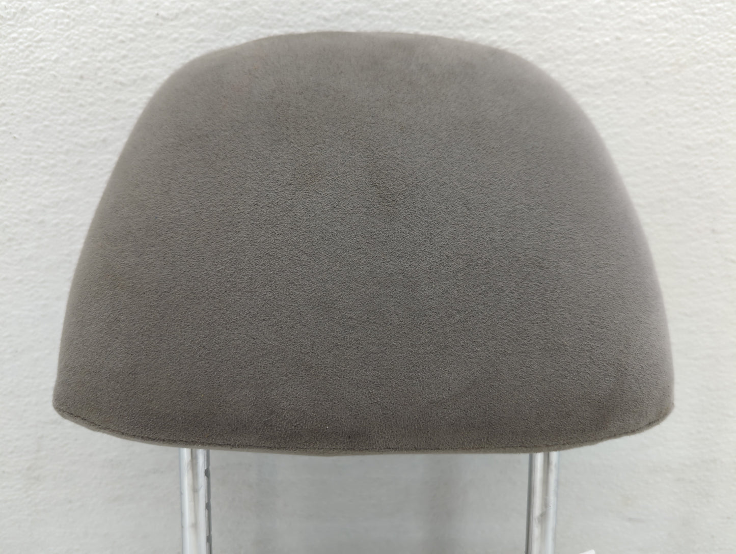 2005 Nissan Sentra Headrest Head Rest Rear Center Seat Fits OEM Used Auto Parts - Oemusedautoparts1.com