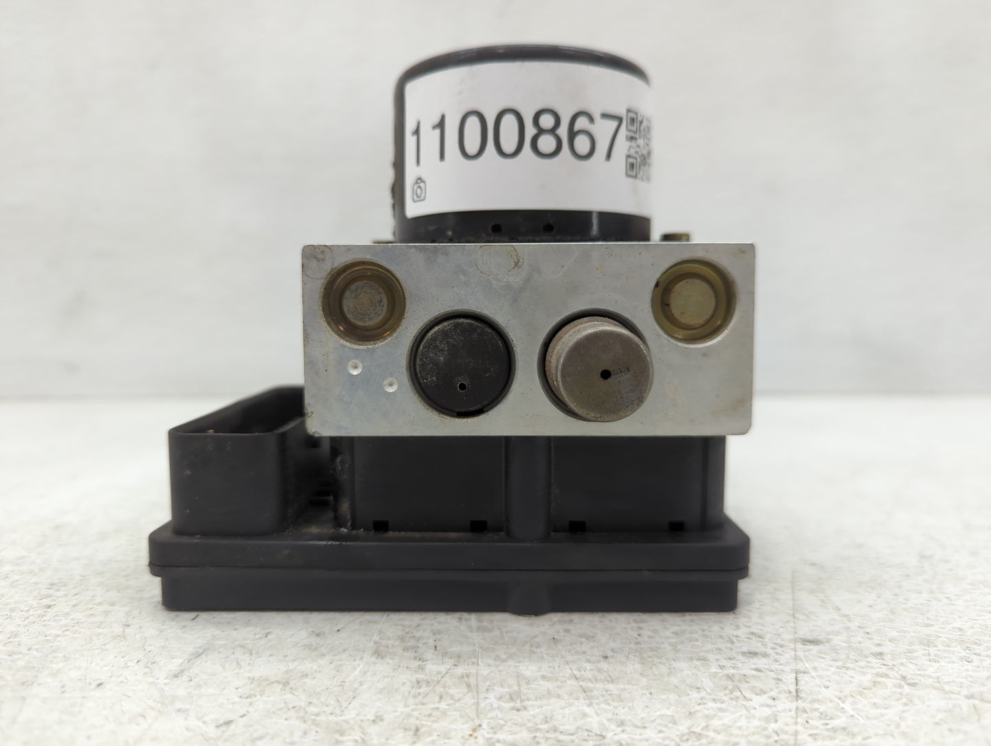 2004-2009 Nissan Titan ABS Pump Control Module Replacement P/N:47650 ZH000 Fits Fits 2004 2005 2006 2007 2008 2009 OEM Used 