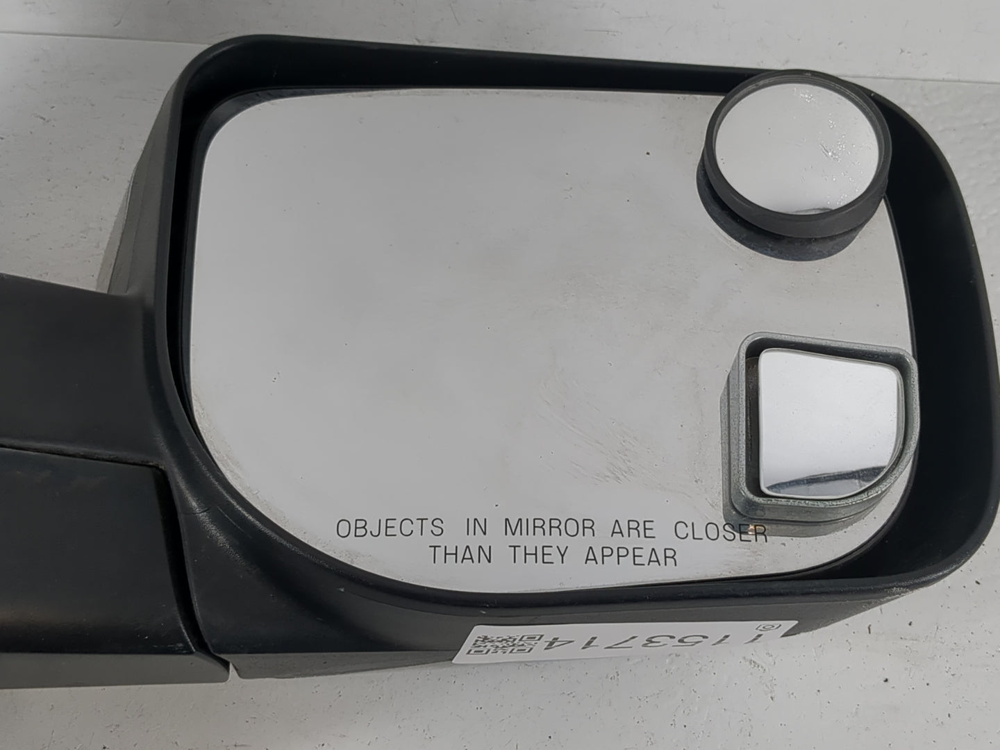 2004-2009 Nissan Titan Passenger Side View Mirror - Right Door Mirror OEM Used - Oemusedautoparts1.com