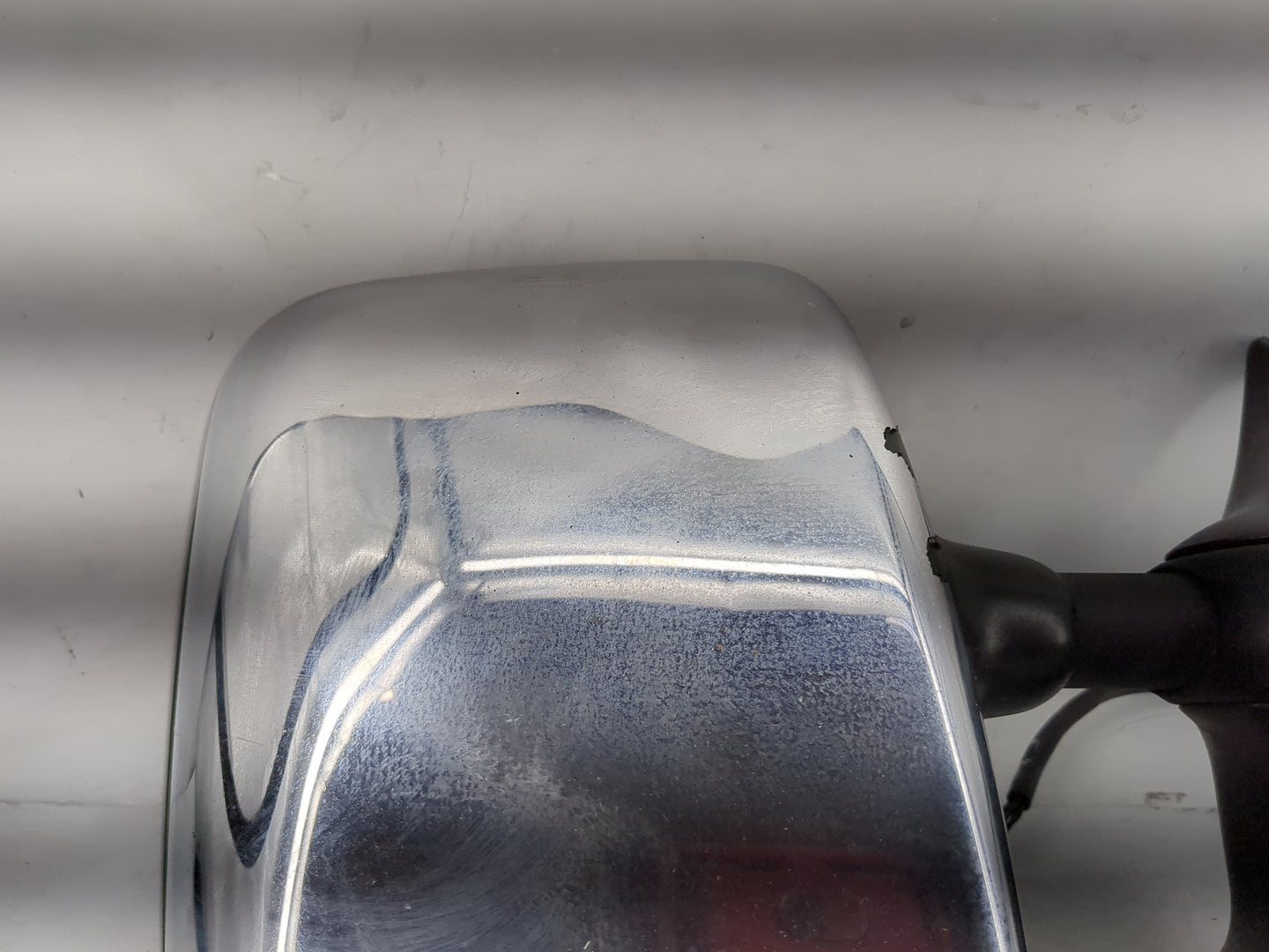 2004-2015 Nissan Titan Passenger Side View Mirror - Right Door Mirror OEM Used - Oemusedautoparts1.com