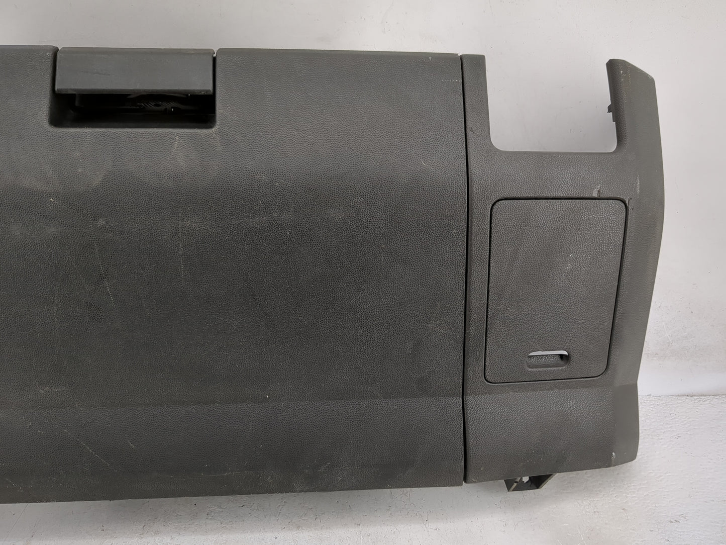 2005 Nissan Titan Passenger Glove Box Door Storage Compartment - Oemusedautoparts1.com