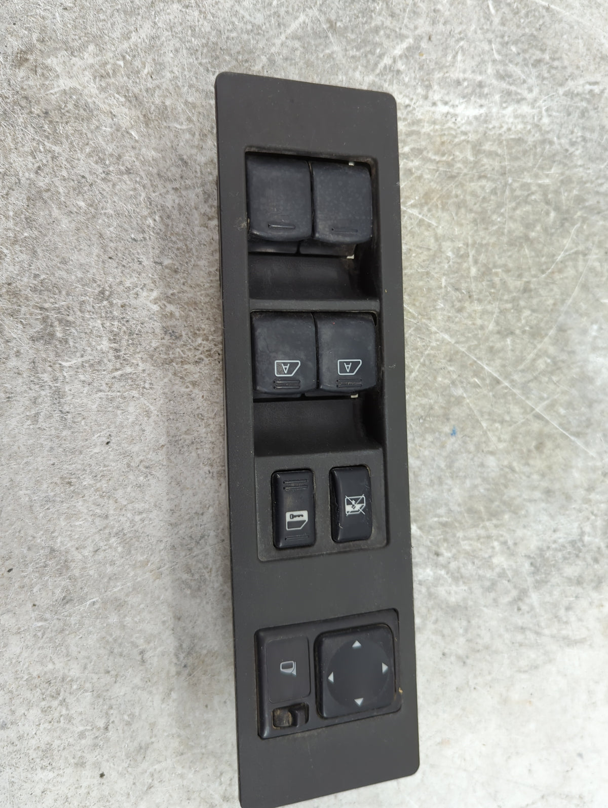2004-2014 Nissan Titan Master Power Window Switch Replacement Driver Side Left Fits OEM Used Auto Parts - Oemusedautoparts1.