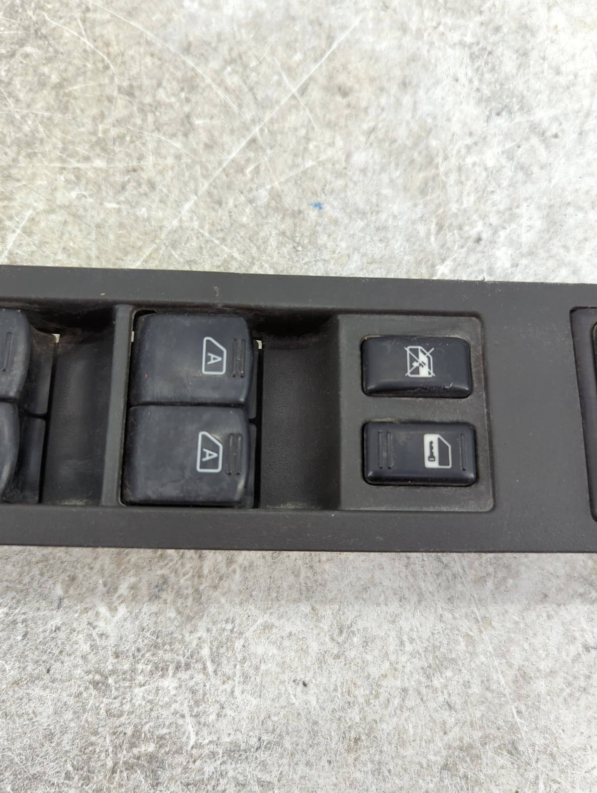 2004-2014 Nissan Titan Master Power Window Switch Replacement Driver Side Left Fits OEM Used Auto Parts - Oemusedautoparts1.