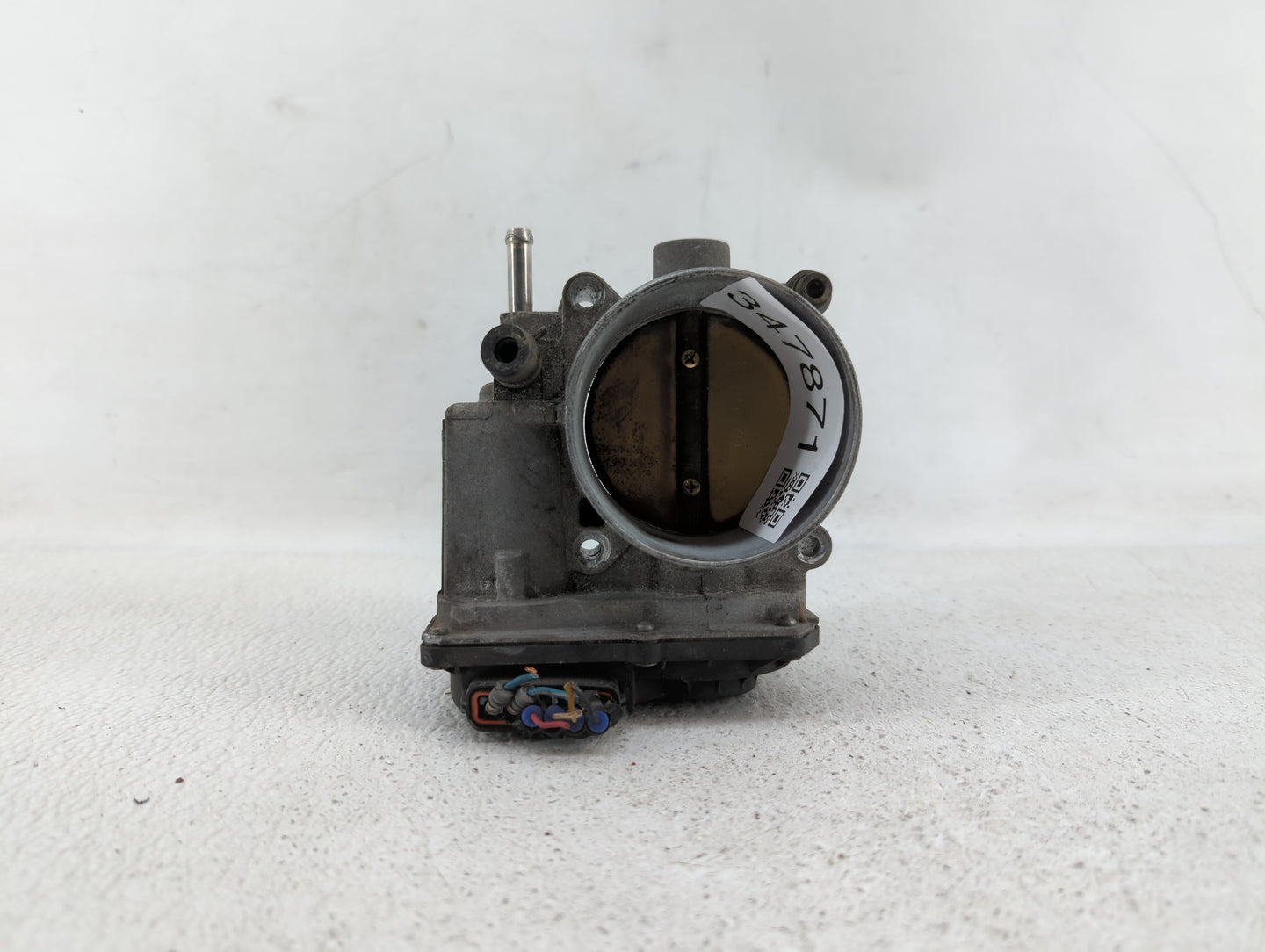 2004-2012 Nissan Titan Throttle Body P/N:16119 7S000 Fits Fits 2004 2005 2006 2007 2008 2009 2010 2011 2012 2013 2014 OEM Us