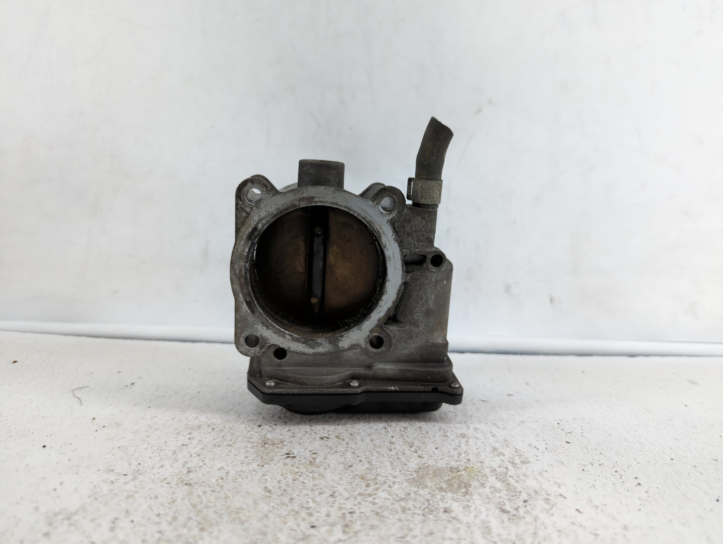 2004-2012 Nissan Titan Throttle Body P/N:16119 7S000 Fits Fits 2004 2005 2006 2007 2008 2009 2010 2011 2012 2013 2014 OEM Us