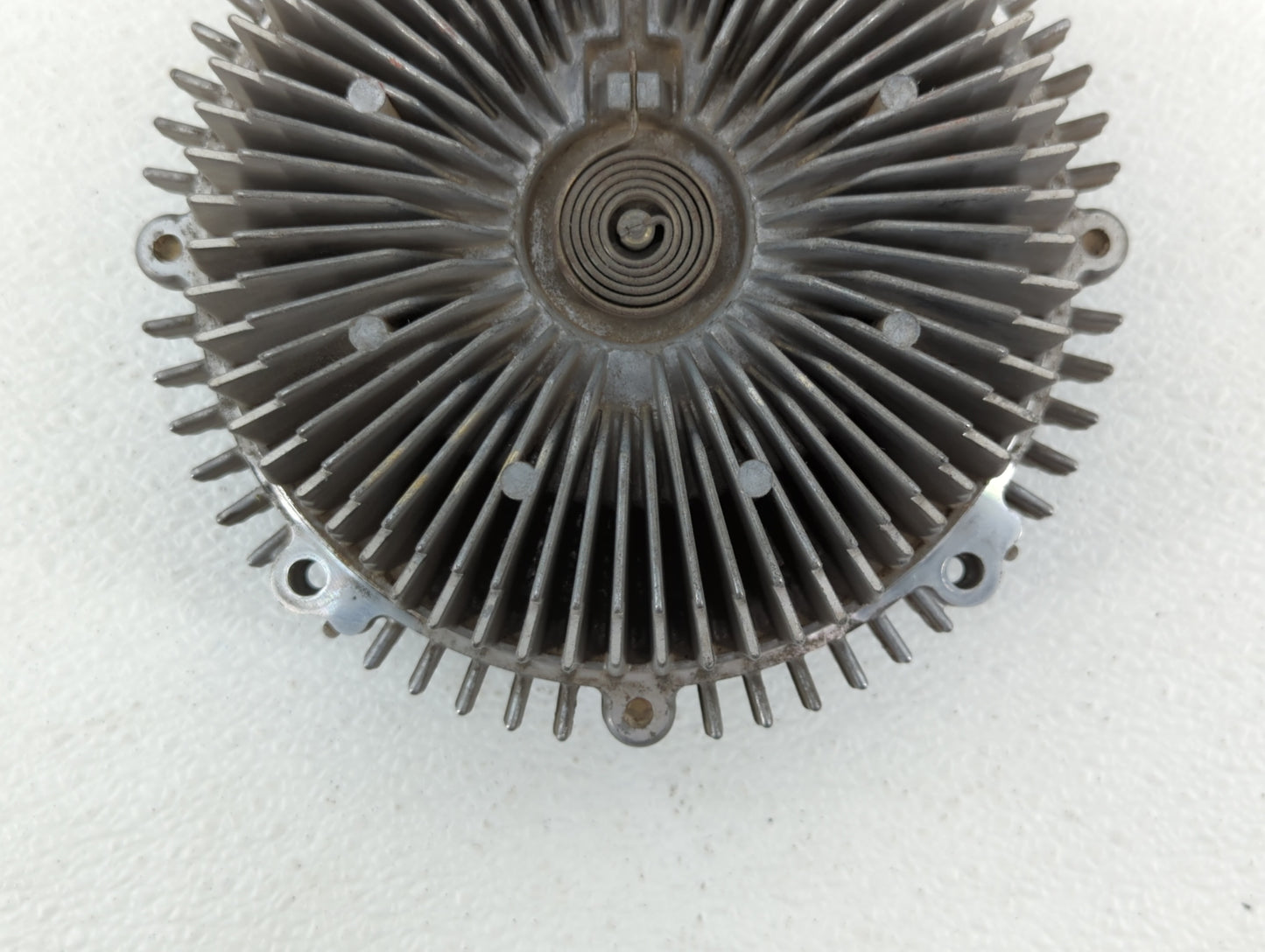 2004-2015 Nissan Titan Radiator Cooling Fan Clutch - Oemusedautoparts1.com