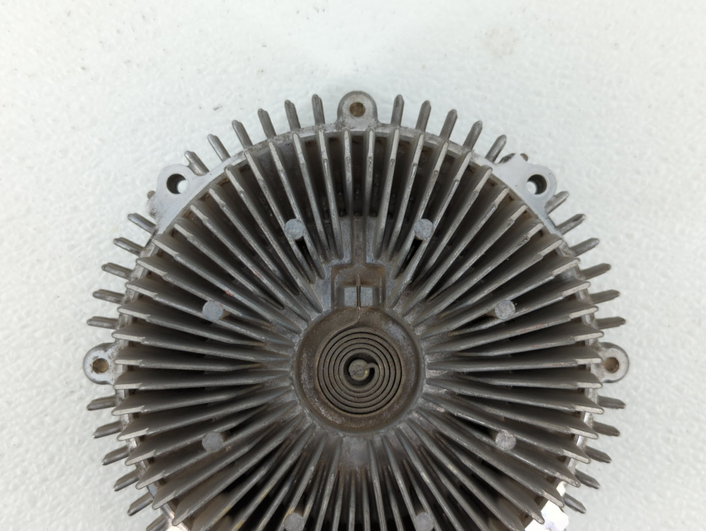 2004-2015 Nissan Titan Radiator Cooling Fan Clutch - Oemusedautoparts1.com