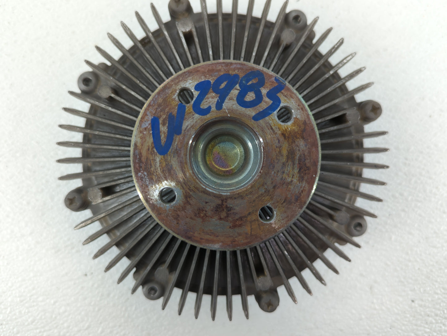2004-2015 Nissan Titan Radiator Cooling Fan Clutch - Oemusedautoparts1.com