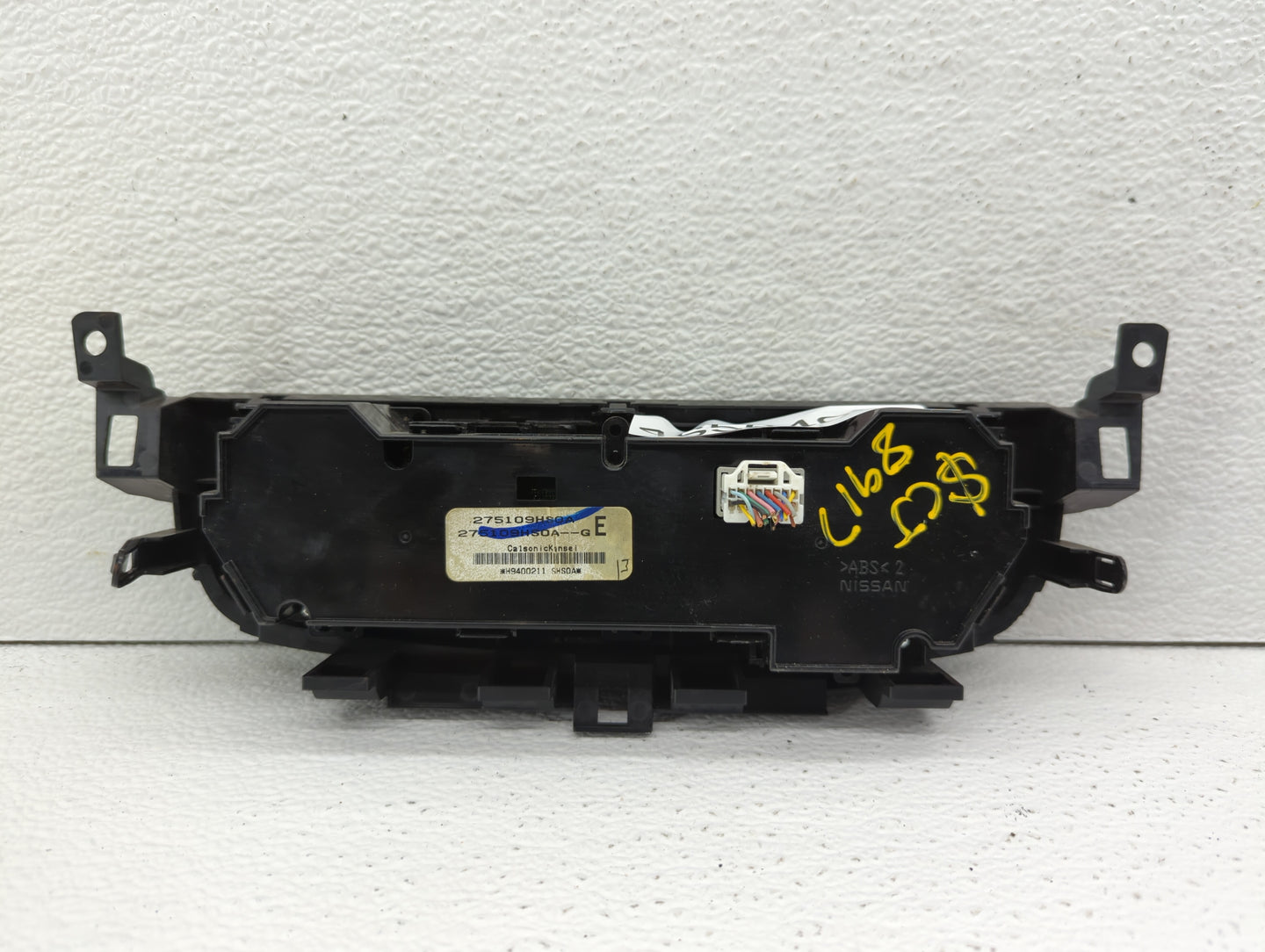 2005 Nissan Titan Climate Control Module Temperature AC/Heater Replacement P/N:275109HS0A Fits OEM Used Auto Parts - Oemused