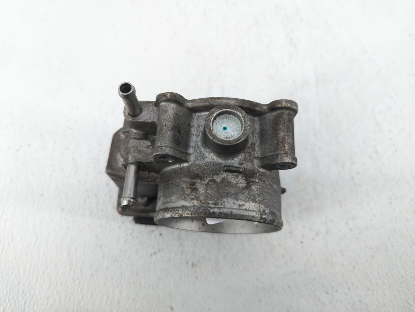 2004-2012 Nissan Titan Throttle Body P/N:16119 7S000 Fits Fits 2004 2005 2006 2007 2008 2009 2010 2011 2012 2013 2014 OEM Us