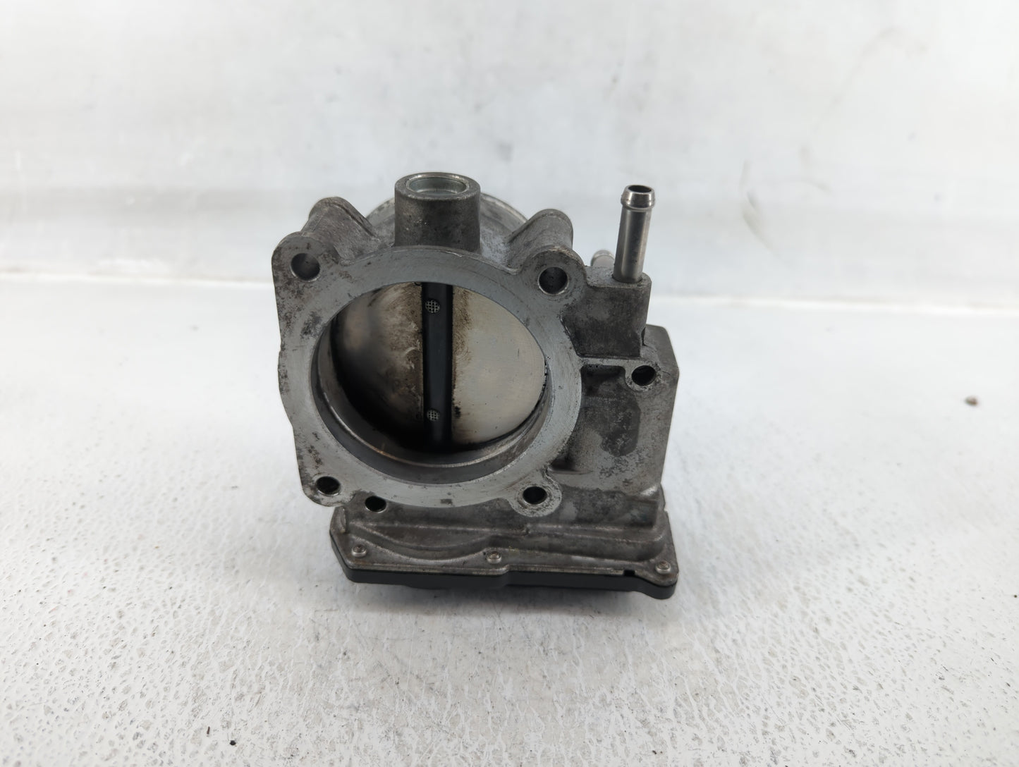 2004-2012 Nissan Titan Throttle Body P/N:16119 7S000 Fits Fits 2004 2005 2006 2007 2008 2009 2010 2011 2012 2013 2014 OEM Us