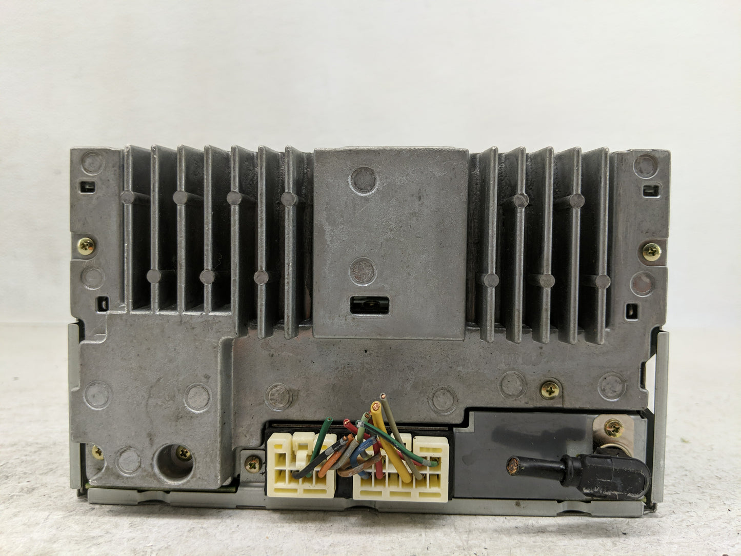 2005-2007 Nissan Xterra Radio AM FM Cd Player Receiver Replacement Fits Fits 2005 2006 2007 OEM Used Auto Parts - Oemusedaut