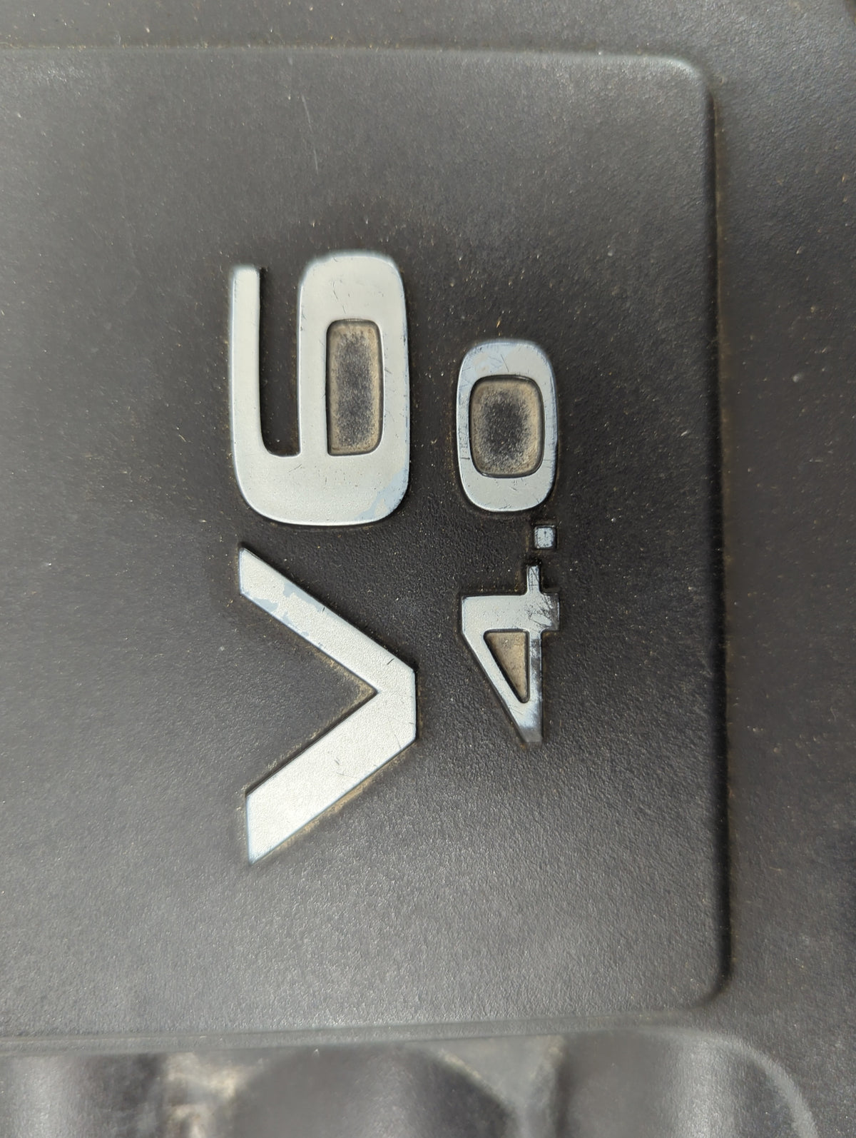 2005 Nissan Xterra Engine Cover - Oemusedautoparts1.com