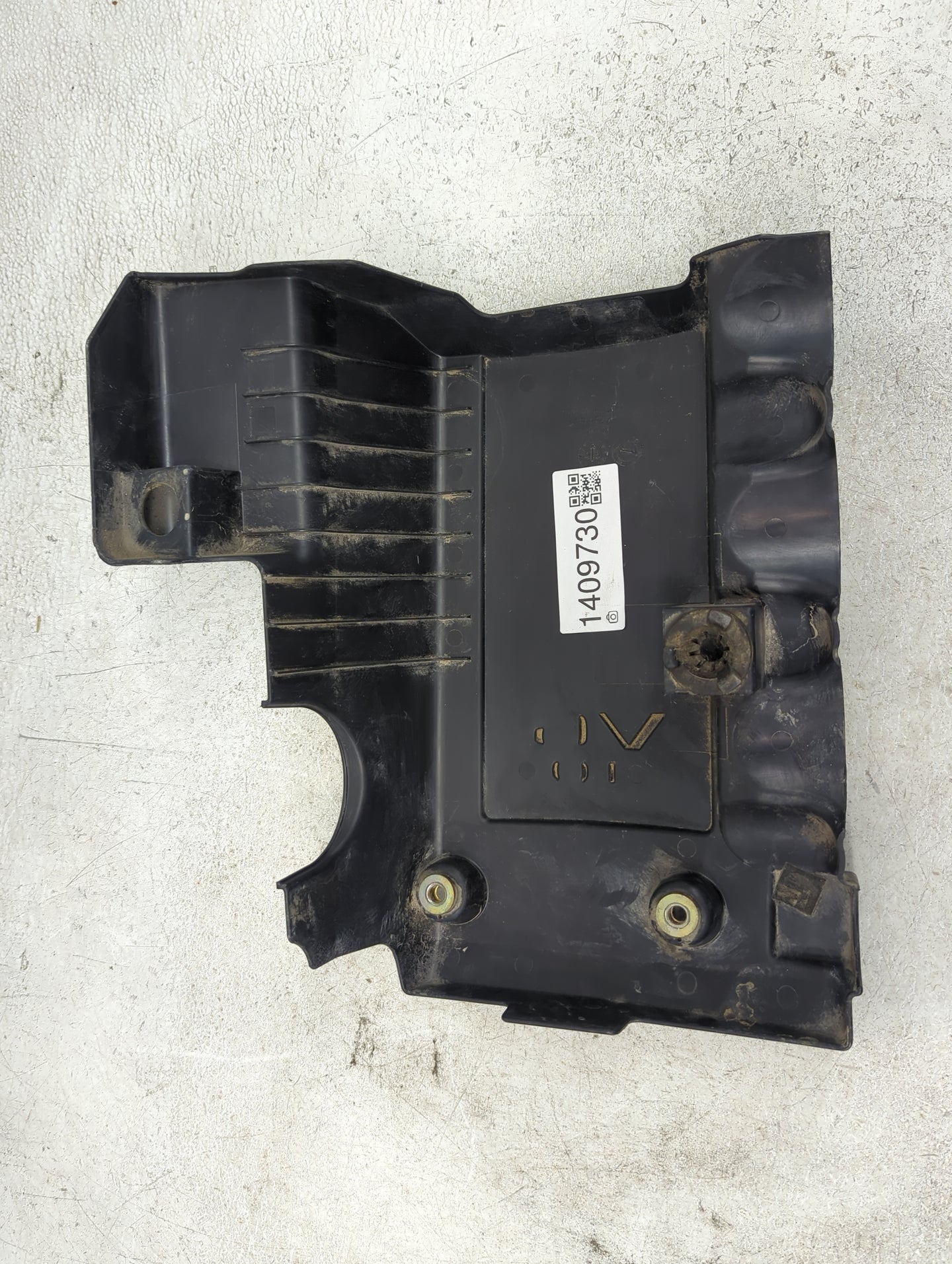 2005 Nissan Xterra Engine Cover - Oemusedautoparts1.com