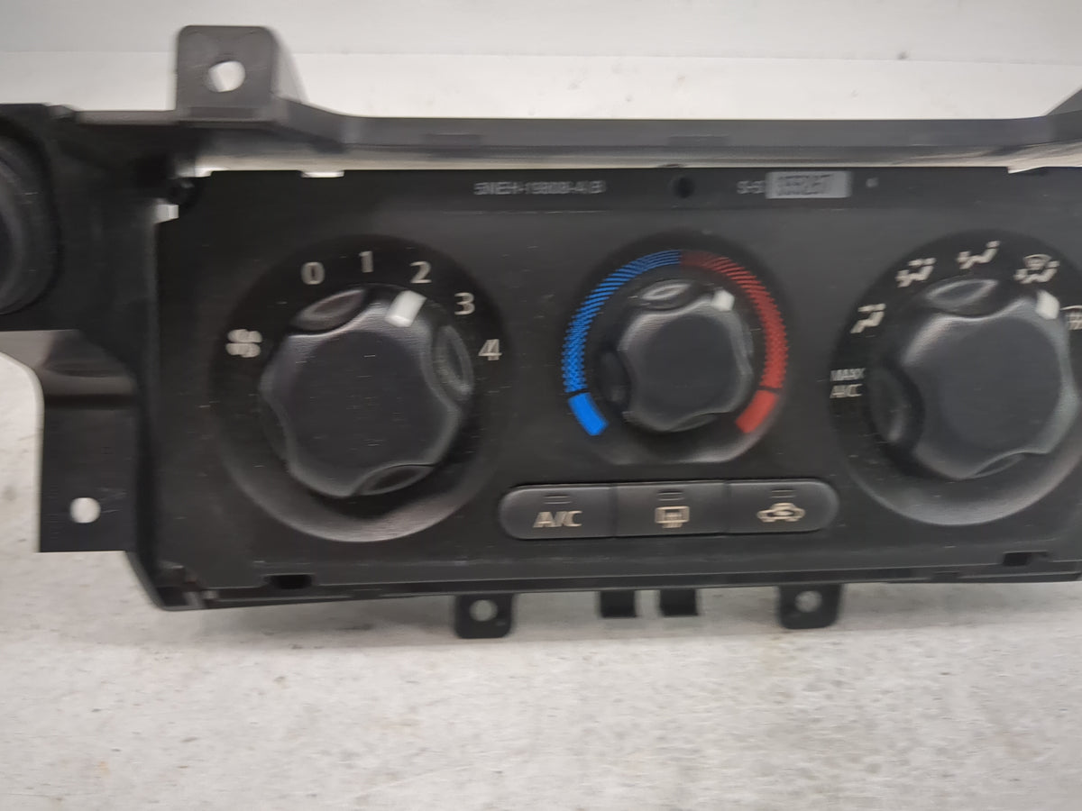 2005-2010 Nissan Xterra Climate Control Module Temperature AC/Heater Replacement P/N:5NEH-19808-A/B Fits OEM Used Auto Parts
