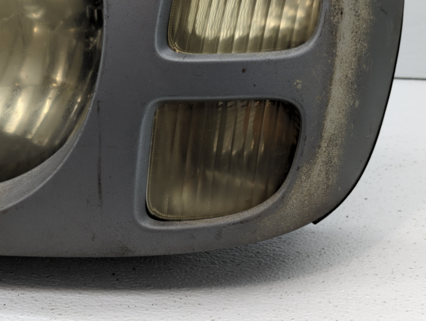 2002-2004 Nissan Xterra Driver Left Oem Head Light Headlight Lamp - Oemusedautoparts1.com