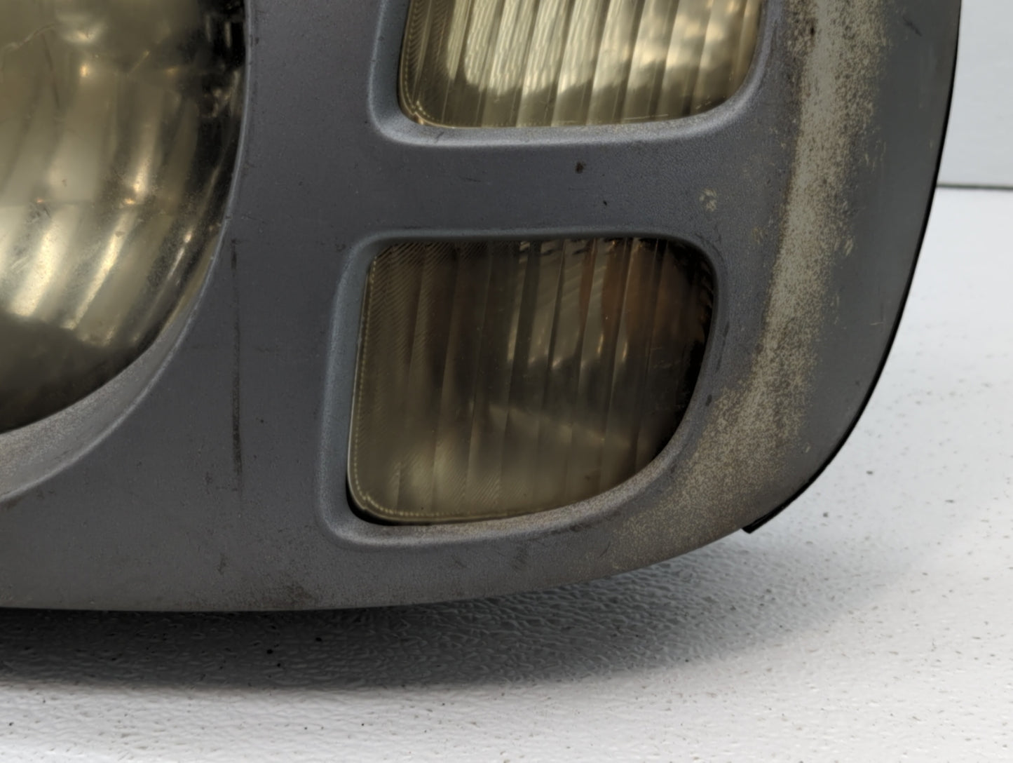 2002-2004 Nissan Xterra Driver Left Oem Head Light Headlight Lamp - Oemusedautoparts1.com