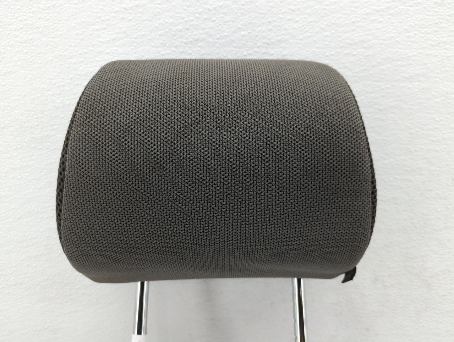 2005 Nissan Xterra Headrest Head Rest Front Driver Passenger Seat - Oemusedautoparts1.com