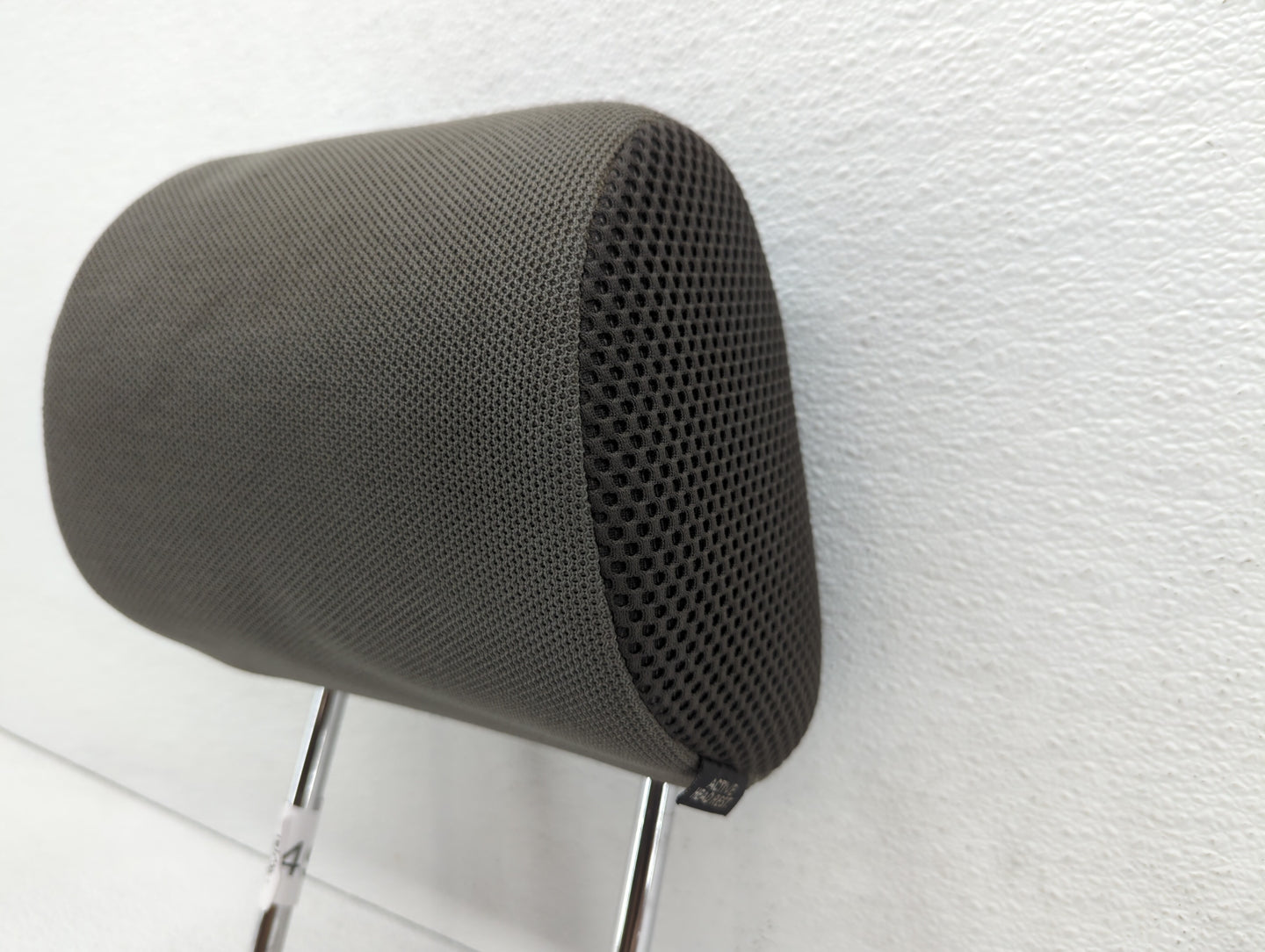 2005 Nissan Xterra Headrest Head Rest Front Driver Passenger Seat - Oemusedautoparts1.com