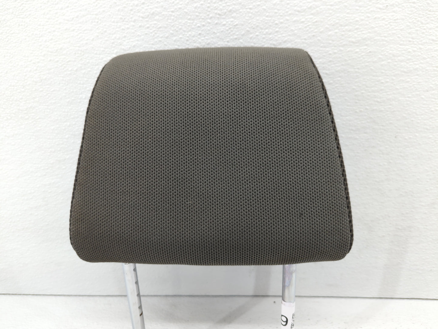2005 Nissan Xterra Headrest Head Rest Front Driver Passenger Seat - Oemusedautoparts1.com