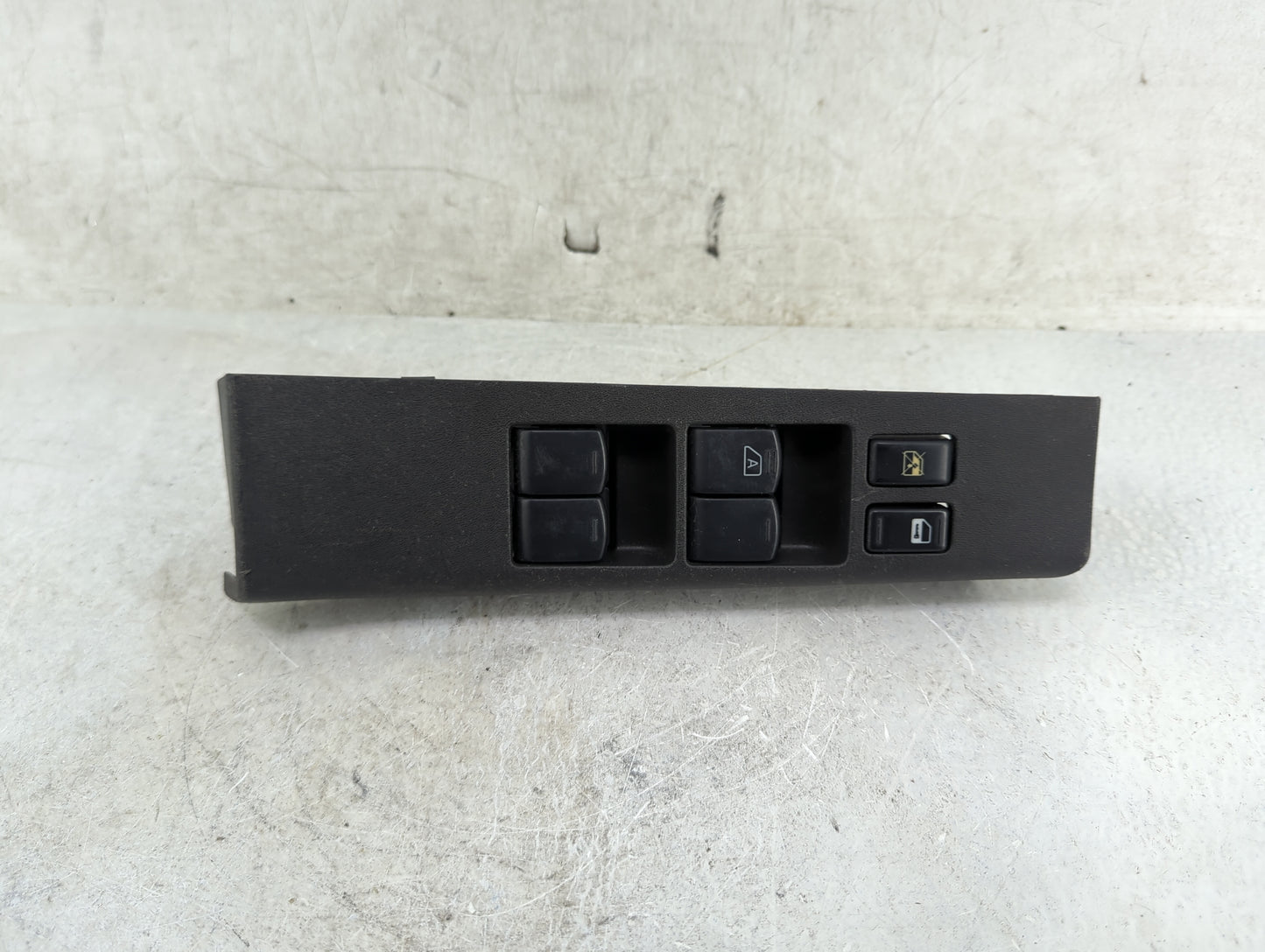 2005-2006 Nissan Xterra Master Power Window Switch Replacement Driver Side Left P/N:80961EA26 Fits Fits 2005 2006 OEM Used A