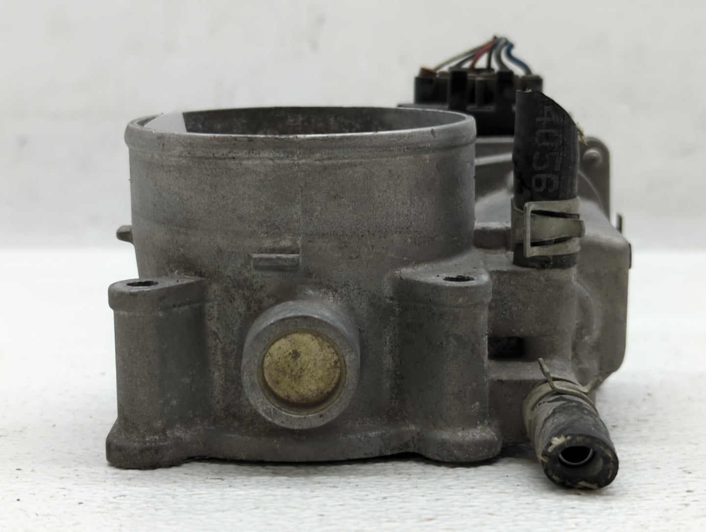 2005-2012 Nissan Xterra Throttle Body P/N:16119 7S001 16110 7S001 B Fits Fits 2005 2006 2007 2008 2009 2010 2011 2012 2013 2