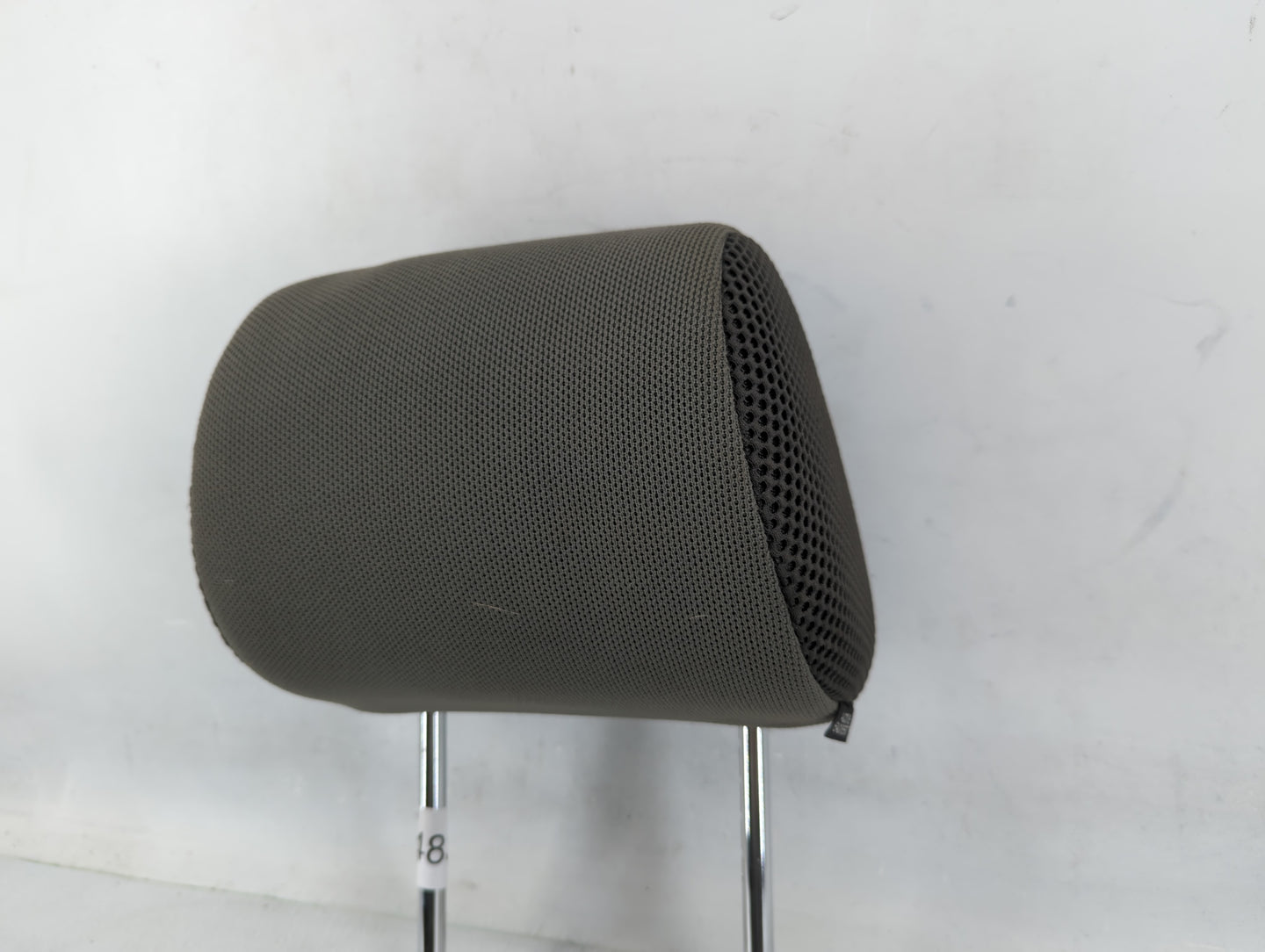2005 Nissan Xterra Headrest Head Rest Front Driver Passenger Seat Fits OEM Used Auto Parts - Oemusedautoparts1.com