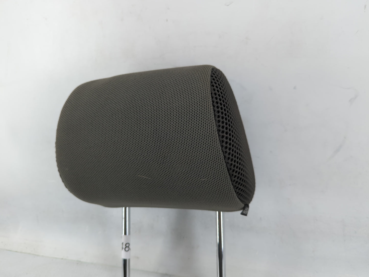 2005 Nissan Xterra Headrest Head Rest Front Driver Passenger Seat Fits OEM Used Auto Parts - Oemusedautoparts1.com