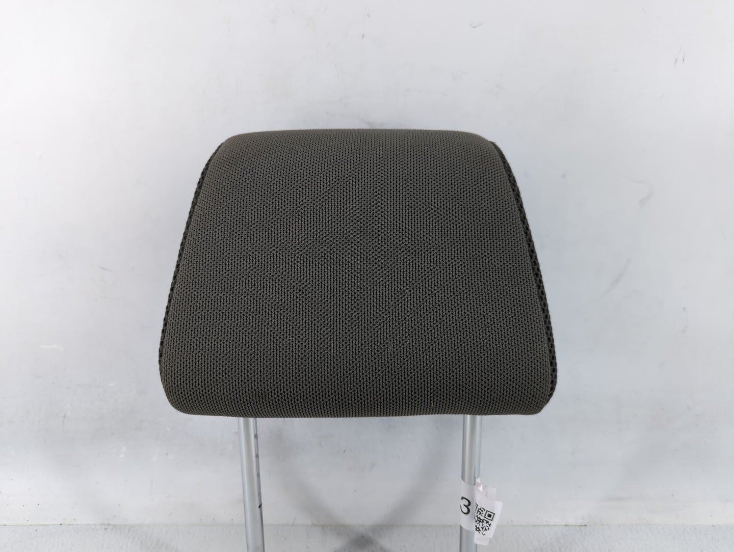 2005 Nissan Xterra Headrest Head Rest Front Driver Passenger Seat Fits OEM Used Auto Parts - Oemusedautoparts1.com