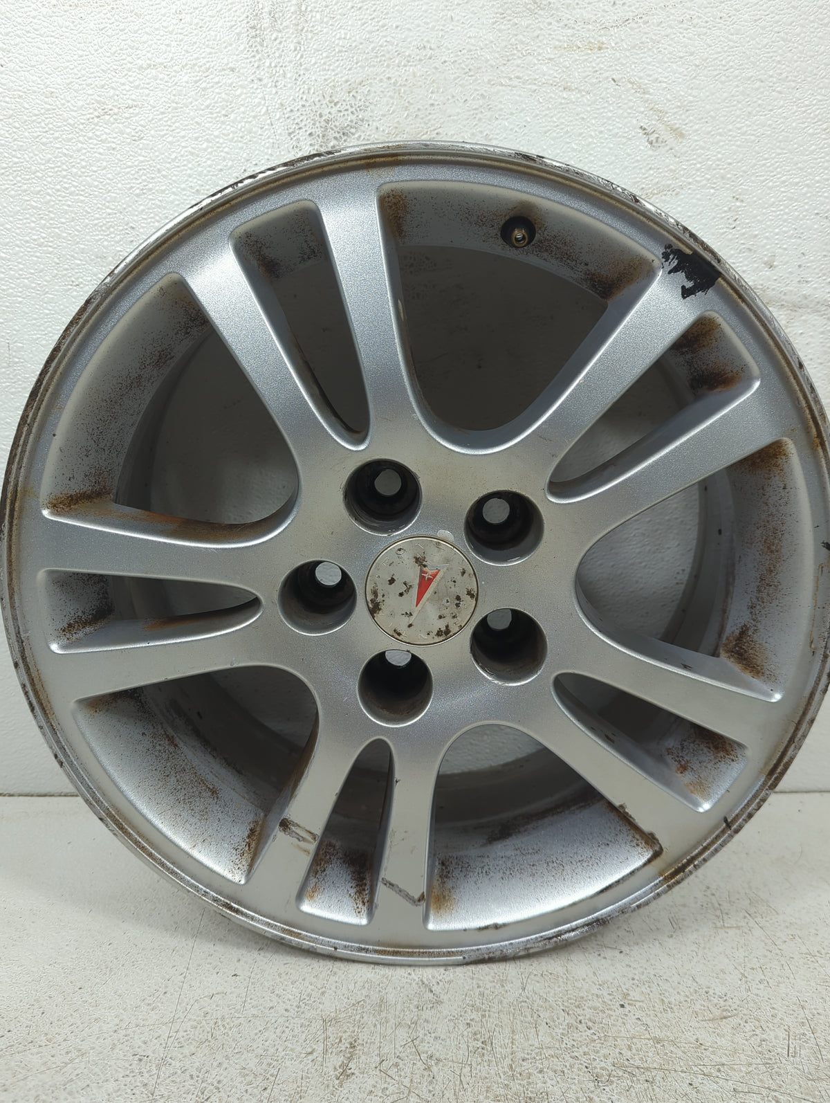 2005 Pontiac G6 Oem Wheel Rim 5033786 - Oemusedautoparts1.com