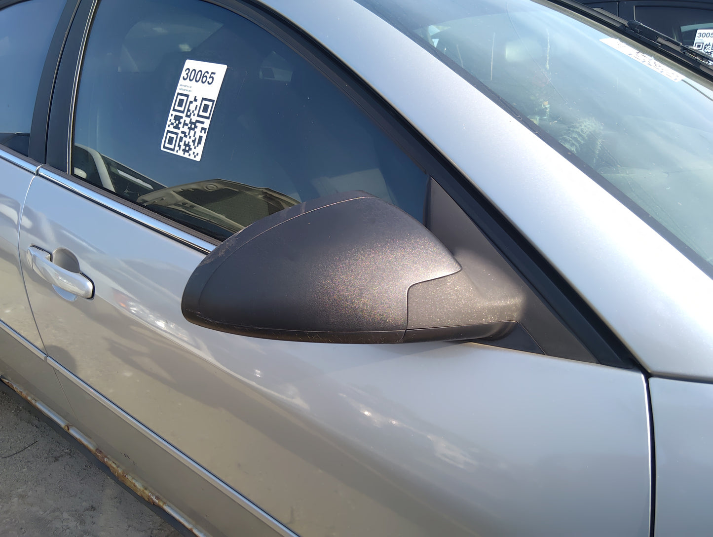 2005-2009 Pontiac G6 Passenger Side View Mirror - Right Door Mirror OEM Used - Oemusedautoparts1.com