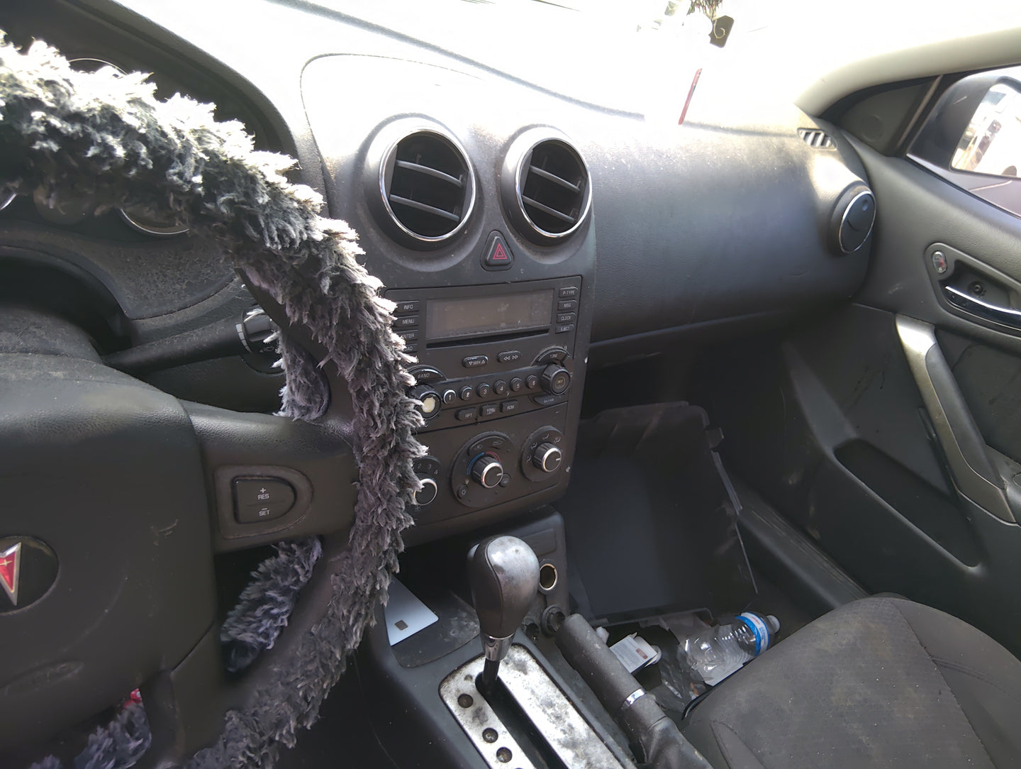 2005 Pontiac G6 Radio AM FM Cd Player Receiver Replacement Fits OEM Used Auto Parts - Oemusedautoparts1.com