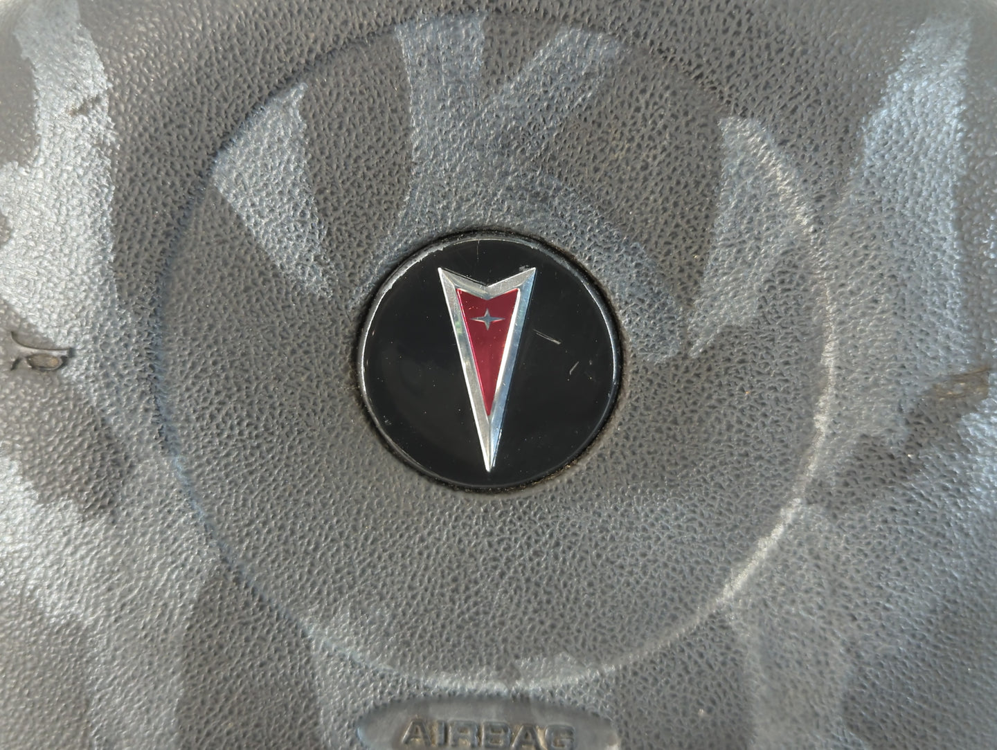 2005-2006 Pontiac G6 Air Bag Driver Left Steering Wheel Mounted P/N:AB5415Q4BB1NEC Fits Fits 2005 2006 OEM Used Auto Parts -
