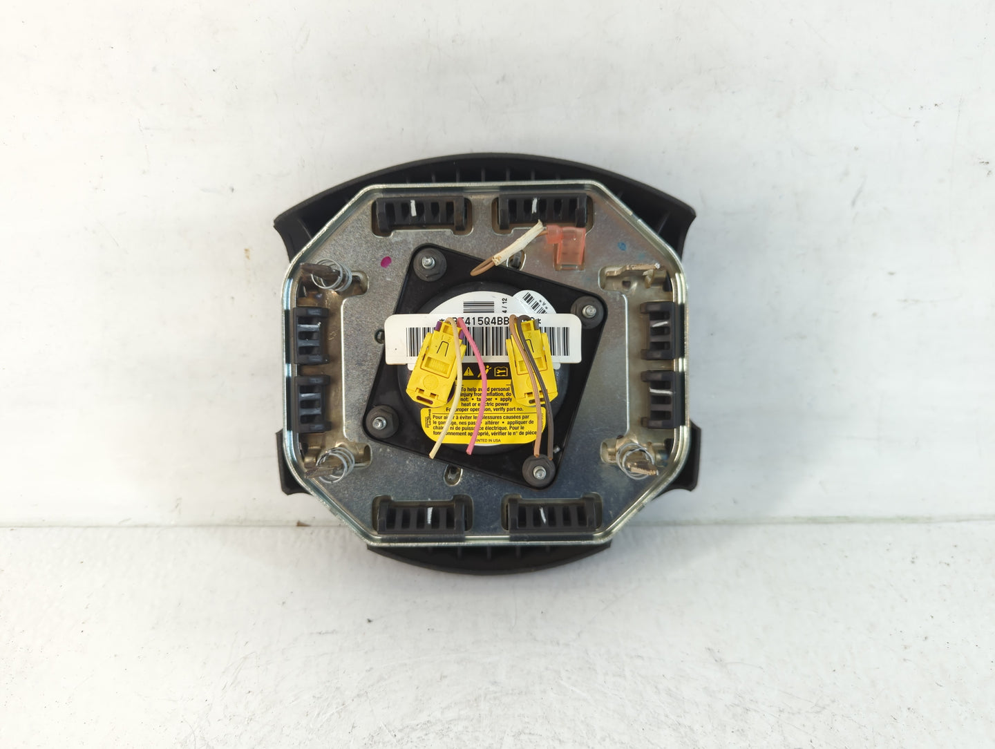 2005-2006 Pontiac G6 Air Bag Driver Left Steering Wheel Mounted P/N:AB5415Q4BB1NEC Fits Fits 2005 2006 OEM Used Auto Parts -