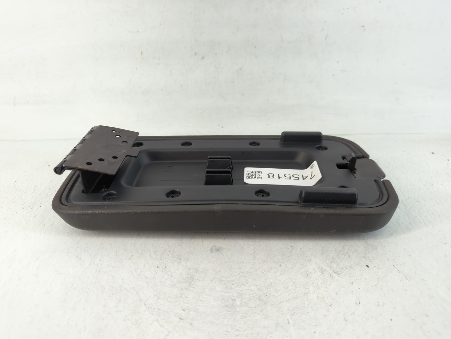 2005 Pontiac G6 Center Console Armrest Cover Lid Fits OEM Used Auto Parts - Oemusedautoparts1.com