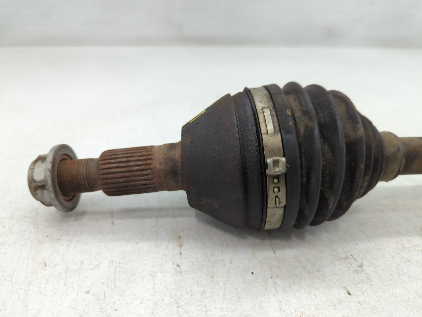 2005-2010 Pontiac G6 Axle Shaft Front Driver Cv C/v - Oemusedautoparts1.com