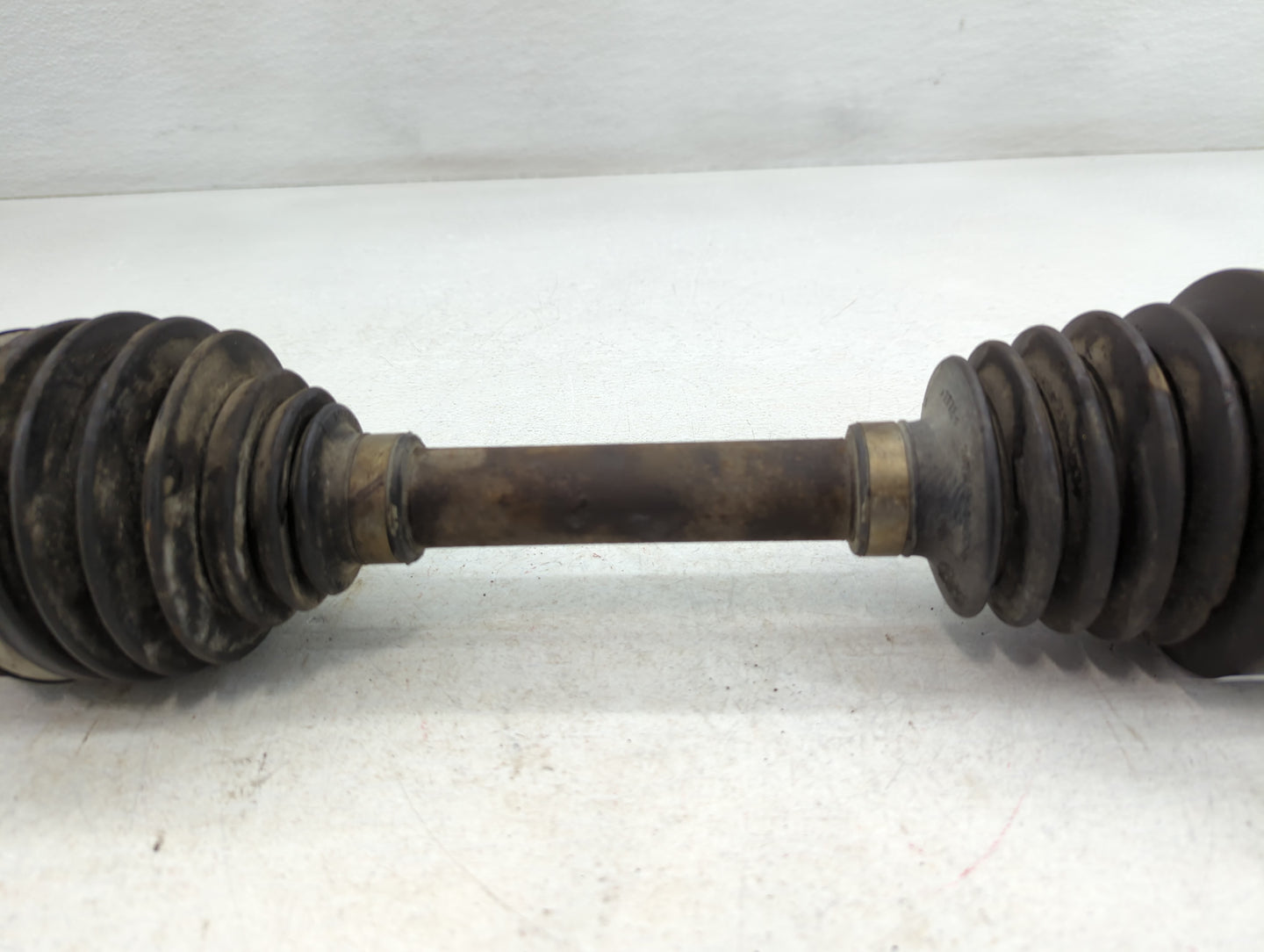 2005-2010 Pontiac G6 Axle Shaft Front Driver Cv C/v - Oemusedautoparts1.com