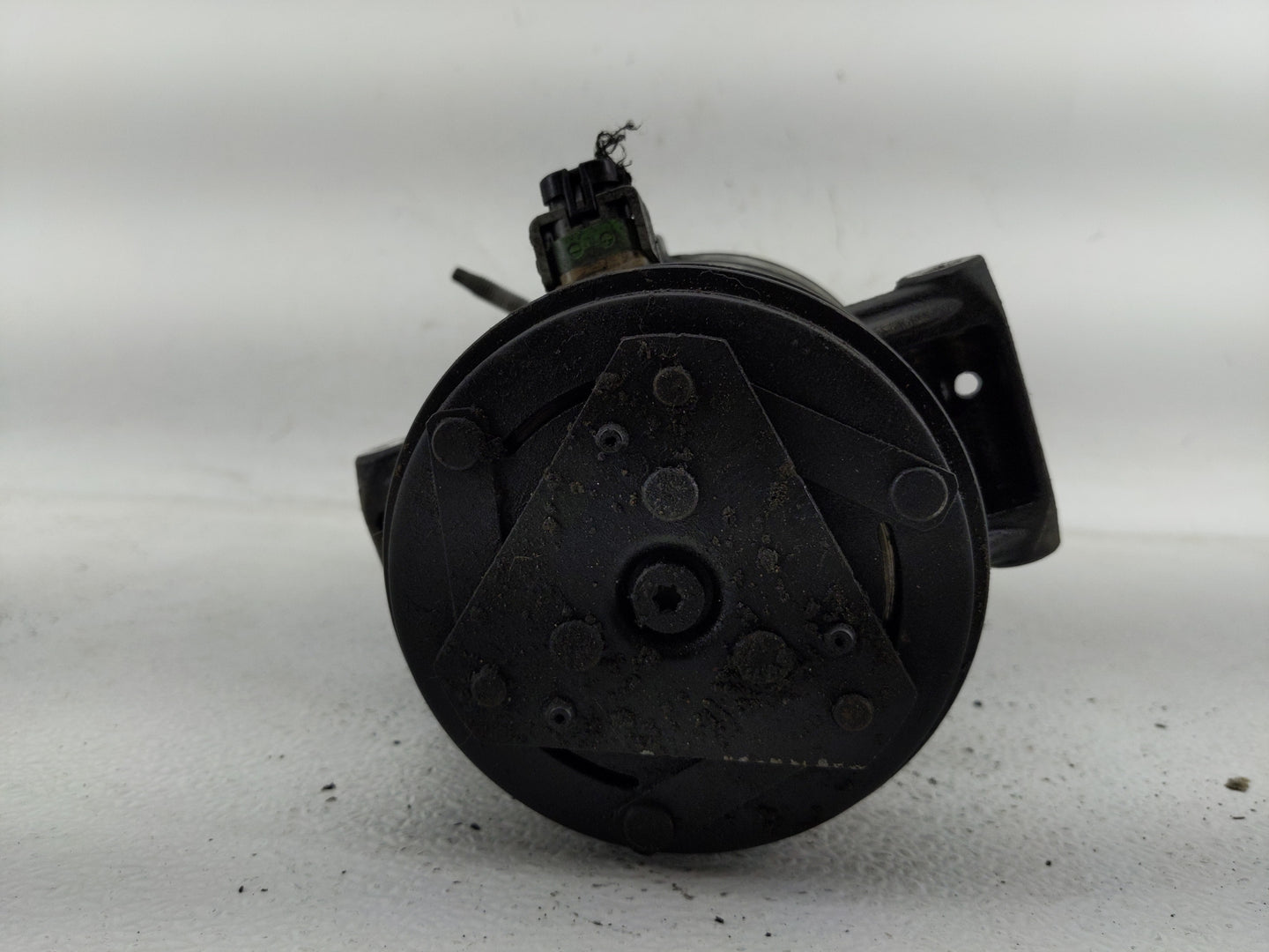 1999-2005 Pontiac Grand Am Air Conditioning A/c Ac Compressor Oem - Oemusedautoparts1.com